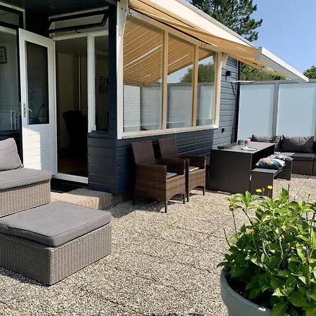 Spacious Surrounded Large Garden Holiday home *