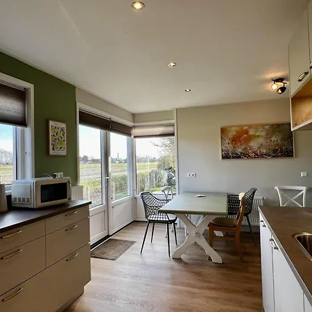 Spacious Surrounded Large Garden Holiday home