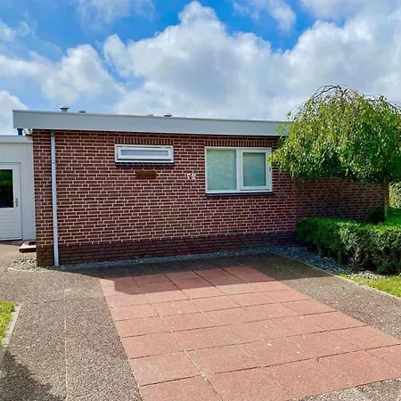 Holiday home Spacious Surrounded Large Garden *