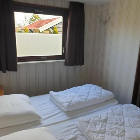 Spacious Surrounded Large Garden