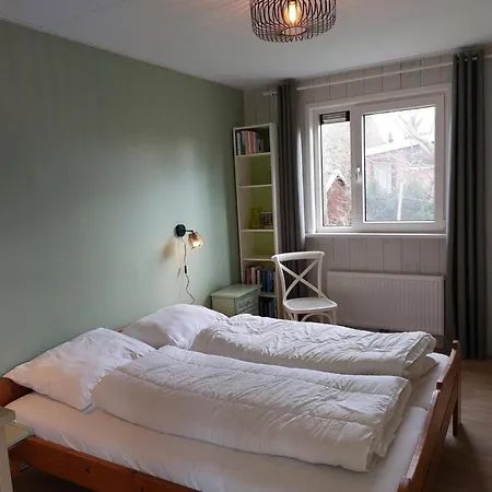 Holiday home Spacious Surrounded Large Garden Sint Maartensvlotbrug