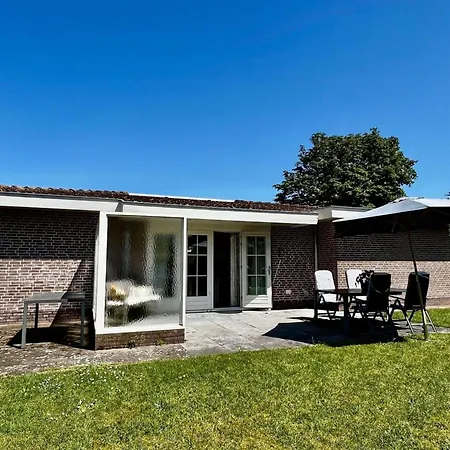 Holiday home Spacious Surrounded Large Garden Sint Maartensvlotbrug