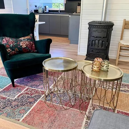 Spacious Surrounded Large Garden * Sint Maartensvlotbrug