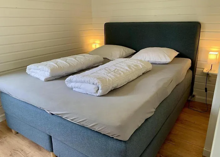 Dom wakacyjny Spacious Surrounded Large Garden *