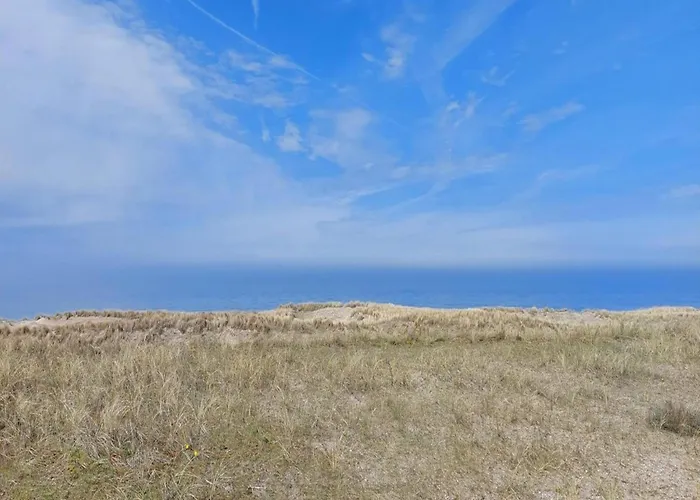 Dom wakacyjny Spacious Surrounded Large Garden